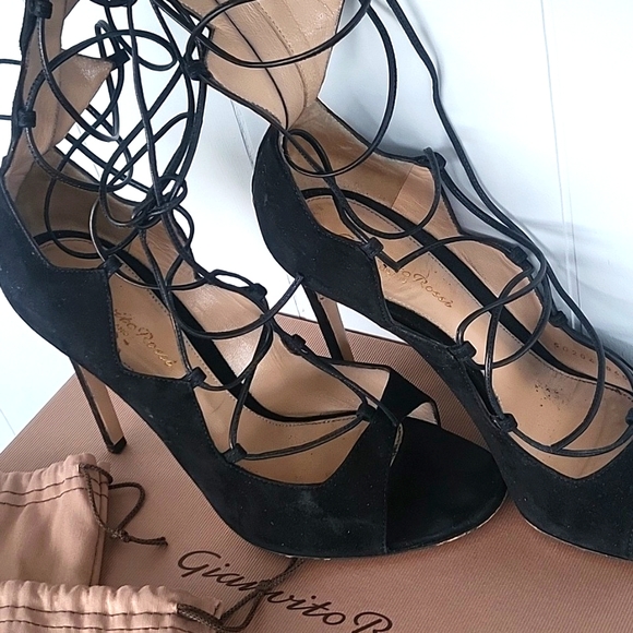 Gianvito Rossi 100mm black lace up suede heels - Picture 6 of 9
